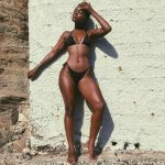 belle femme noire du 24 sans petite culotte