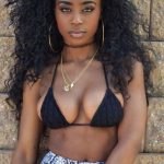 chatte de femme noire du 81 nue en photo