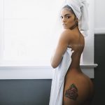 cul de femme black du 39 nue en photo