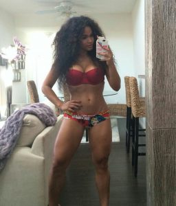 fille noire nue du 85 hot sexy excitante