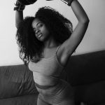 photo femme noire nue dans le 65 sexy