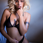 photo fille black du 33 sexy et salope nue